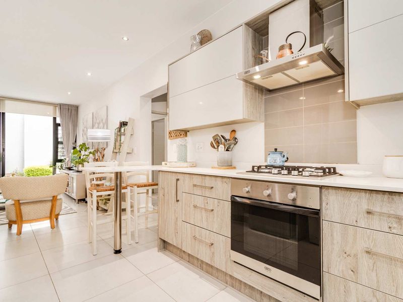 CONTEMPORARY 2 BEDROOM GARDEN APARTMENT FOR RENT IN BROADACRES - Photo 6
