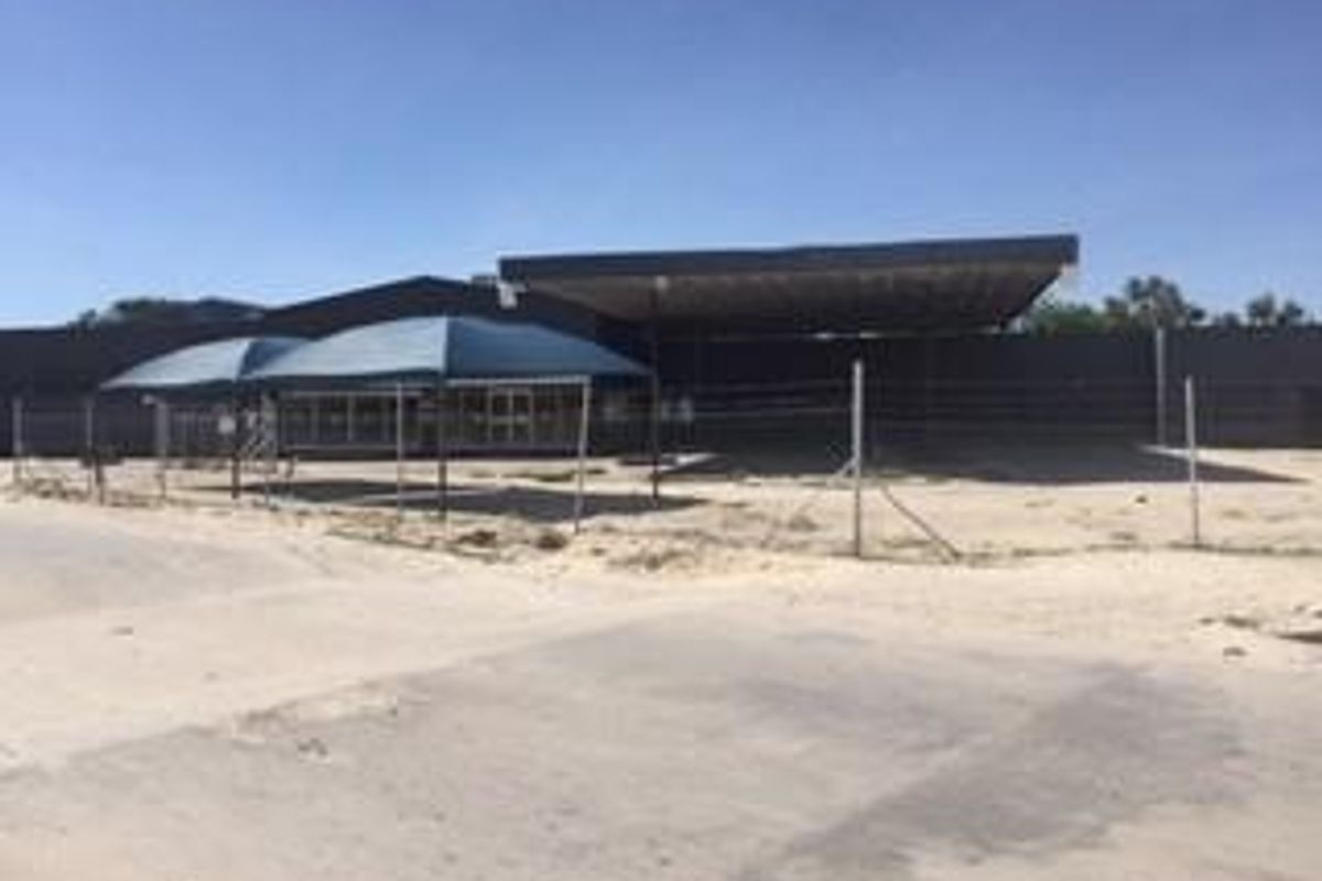 Showroom/Workshop/Office/Combination Property for Sale - PRIME Corner Property - Photo 2