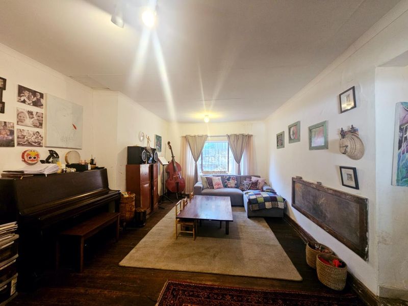 Charming Fixer-Upper with Endless Potential - Photo 3