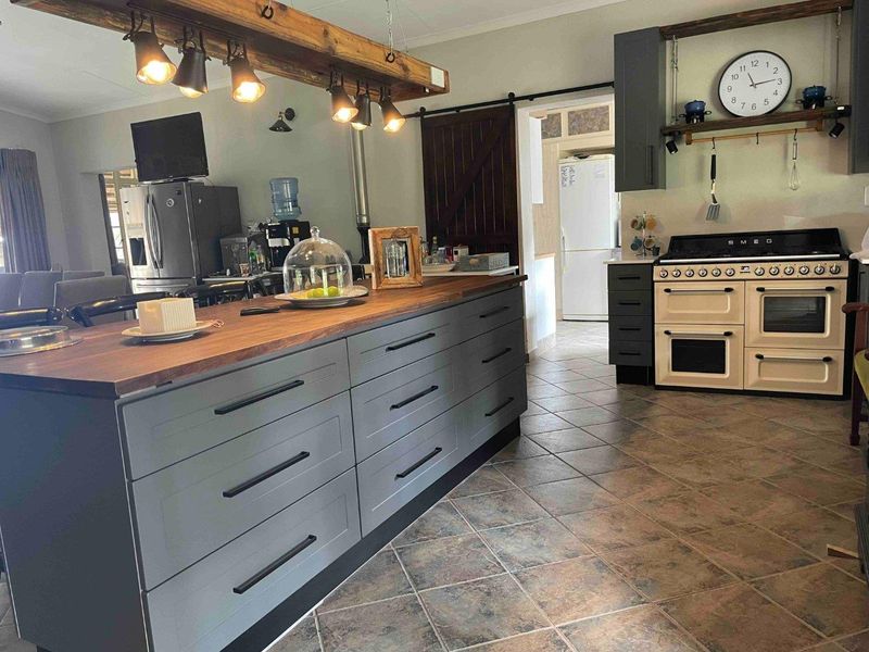 Dream home on the Vaal Dam - Photo 7