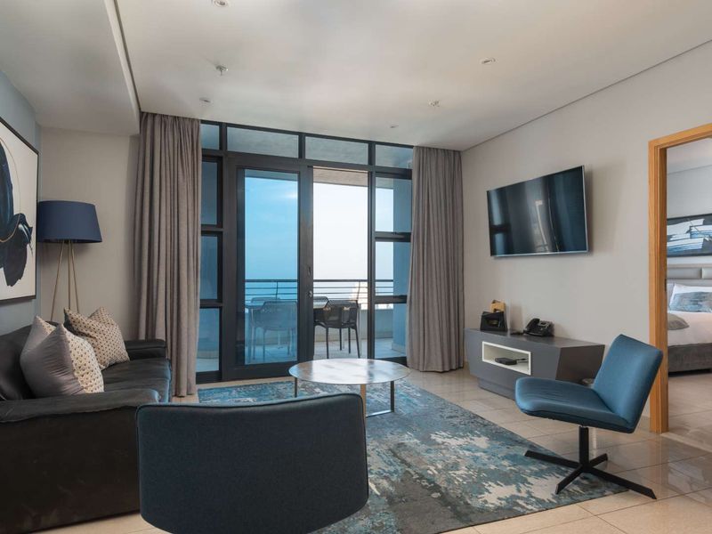 2 BEDROOM / 2 BATHROOM APARTMENT FOR SALE - Photo 2