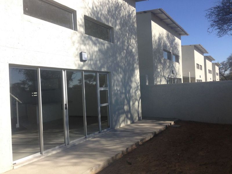 3 bedrooms Townhouse in OKAHANDJA - Photo 5