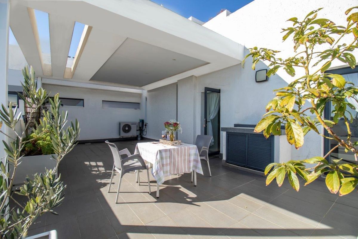 Own the Skyline, Live the Lifestyle, Secure the Investment - Photo 4