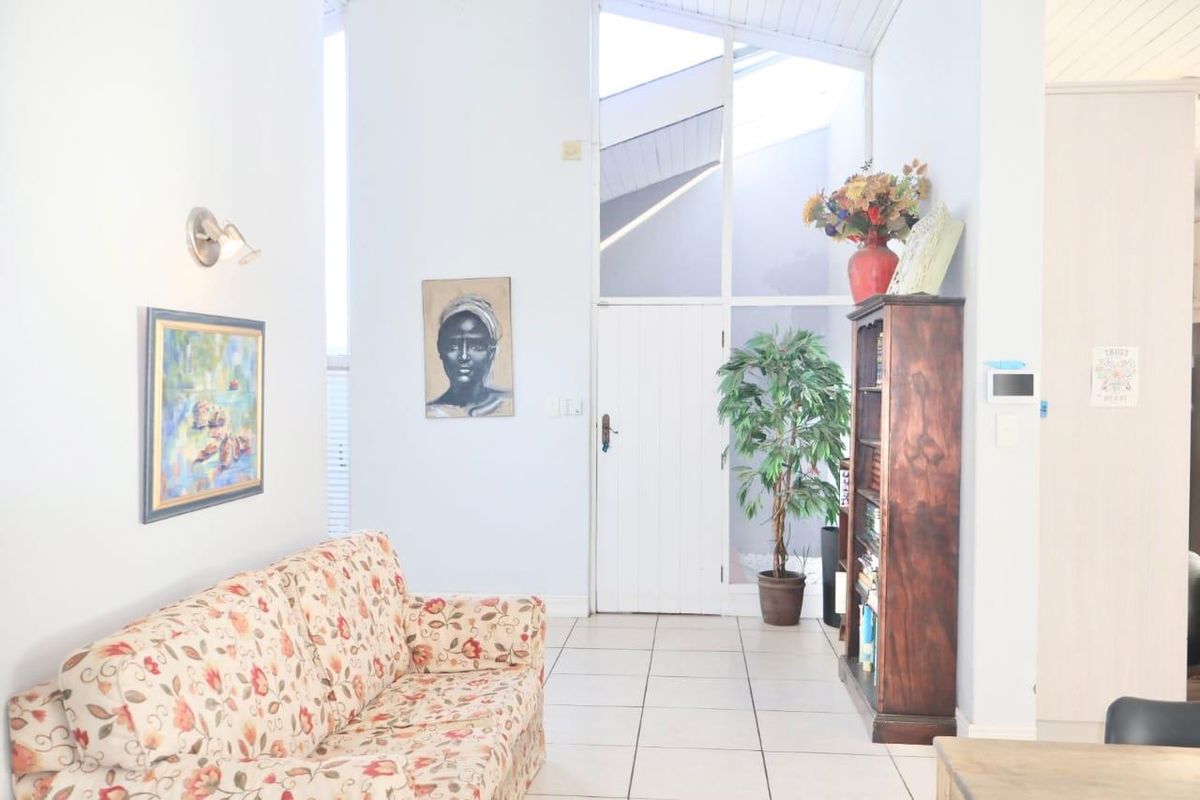 3 Bedroom house to rent in Loevenstein - Photo 2