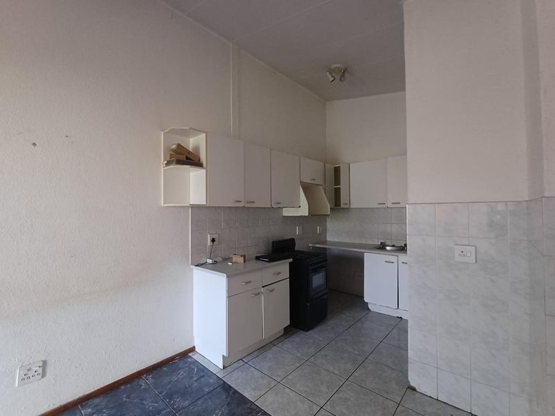 A cozy 3 bedroom Townhouse! - Photo 3