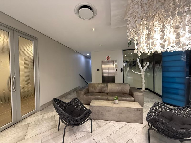 Prime Office Space Available for Immediate Rental in Illovo - Photo 2