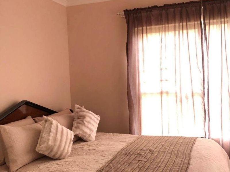 Convenient One-Bedroom Apartment in Ballito Central - Photo 6