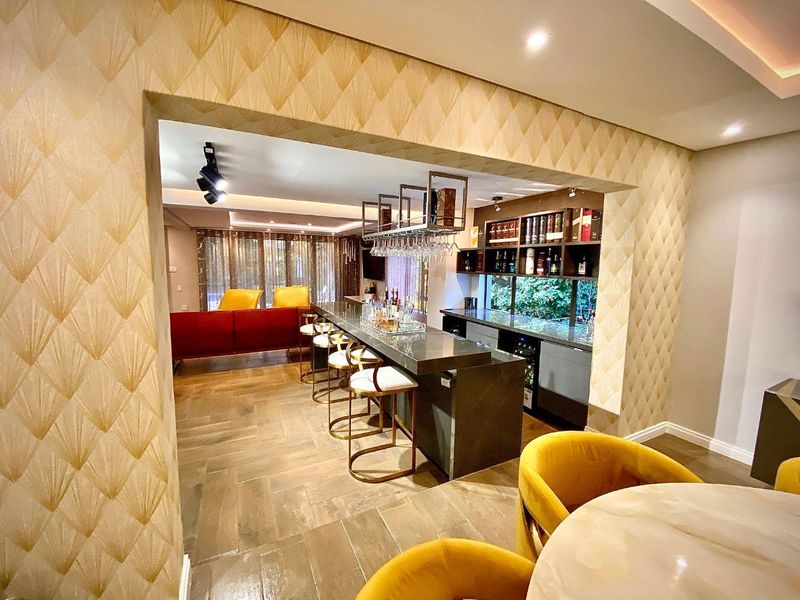 Luxury 5-Bedroom Home with Smart Automation & Triple Garage - Photo 9