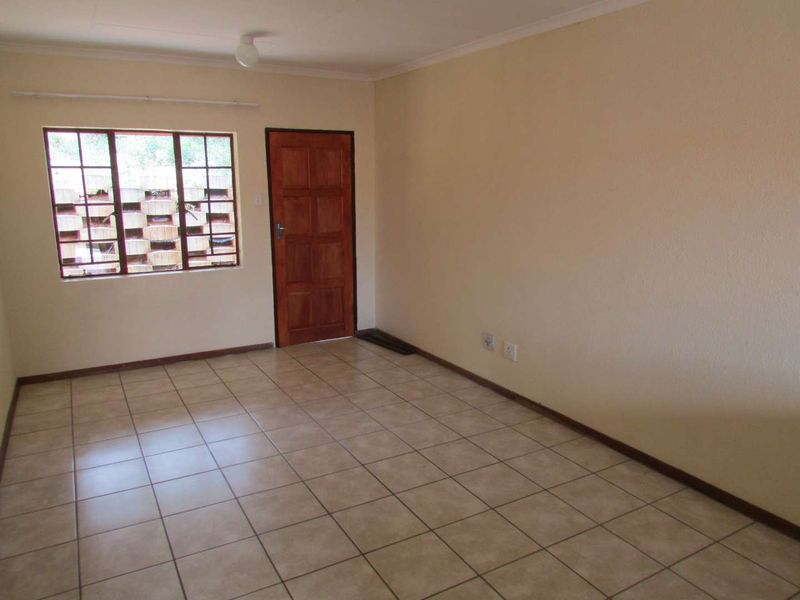 2 BEDROOM UNIT TO RENT IN PHILIP NEL PARK - Photo 7