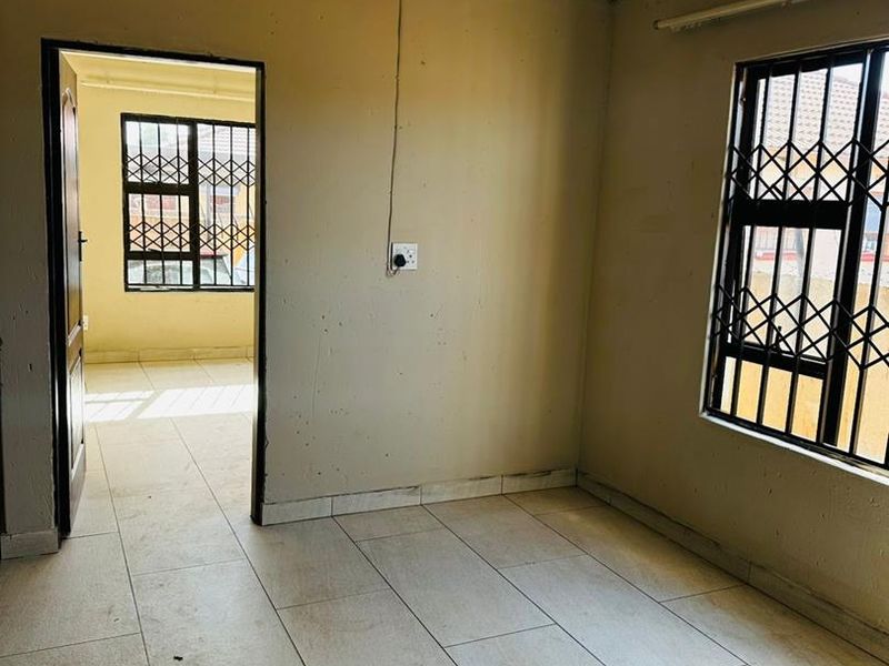 1 Bedroom Available for Rent in Dawn Park - Photo 6