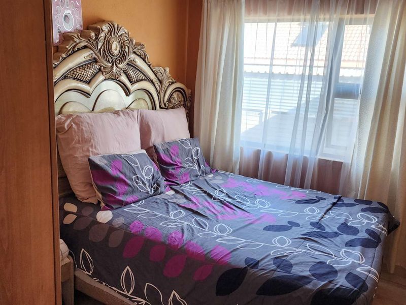 Platinum Village: Perfect Home for Families on the Go! Closer to Impala and Sibanye Mines - Photo 5