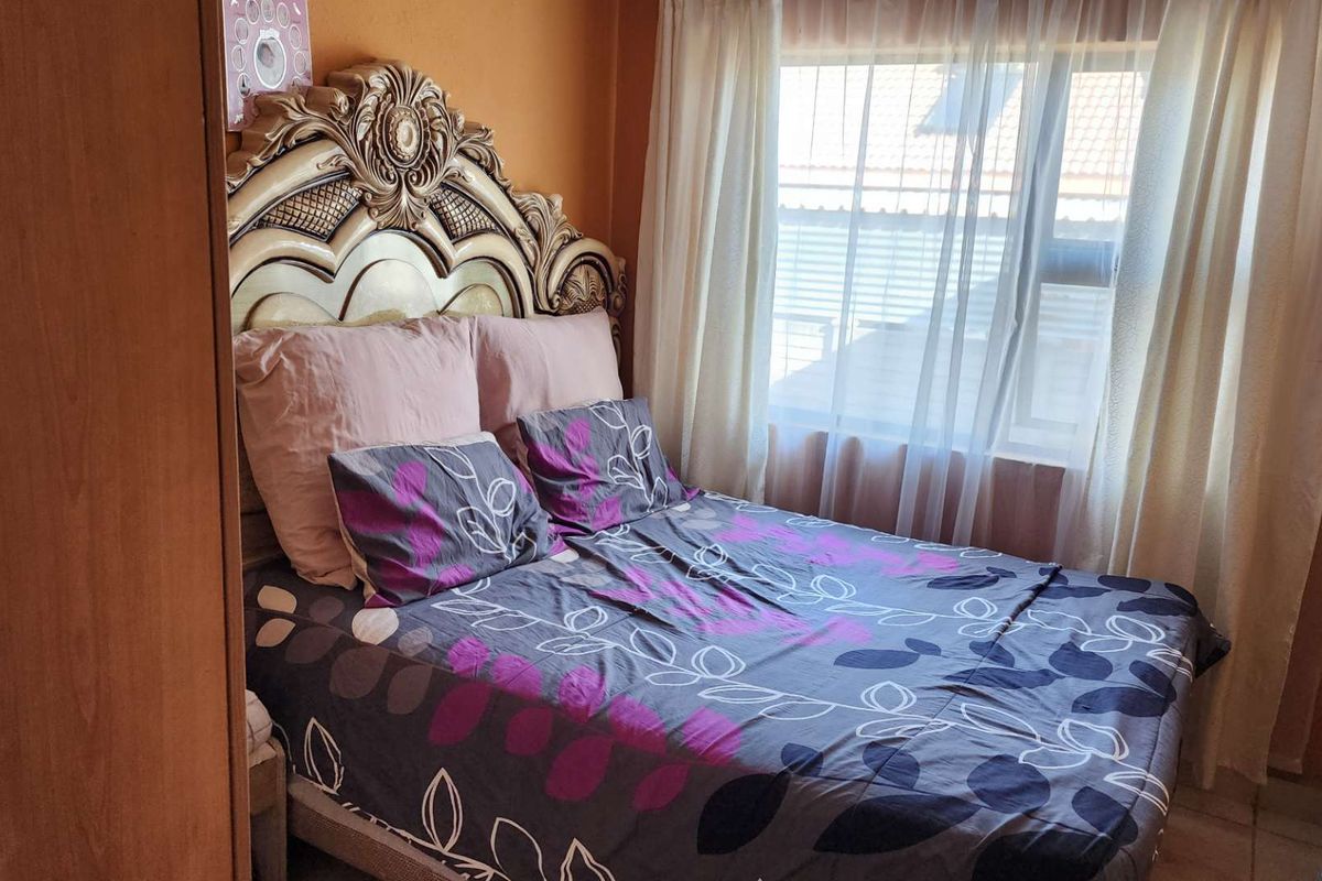 Platinum Village: Perfect Home for Families on the Go! Closer to Impala and Sibanye Mines - Photo 5