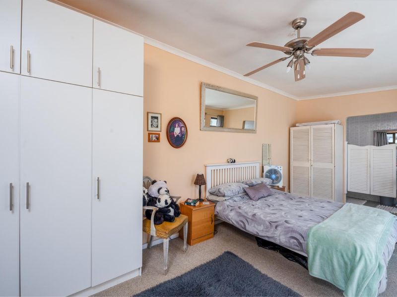 Your Dream Family Home Awaits - Photo 10