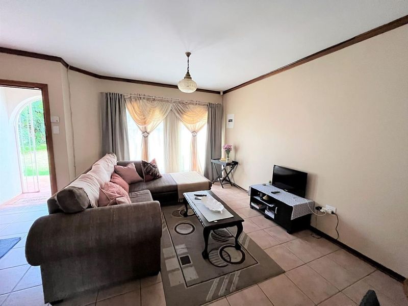 Comfortable Living with Space to Grow or Slow Down - Photo 3