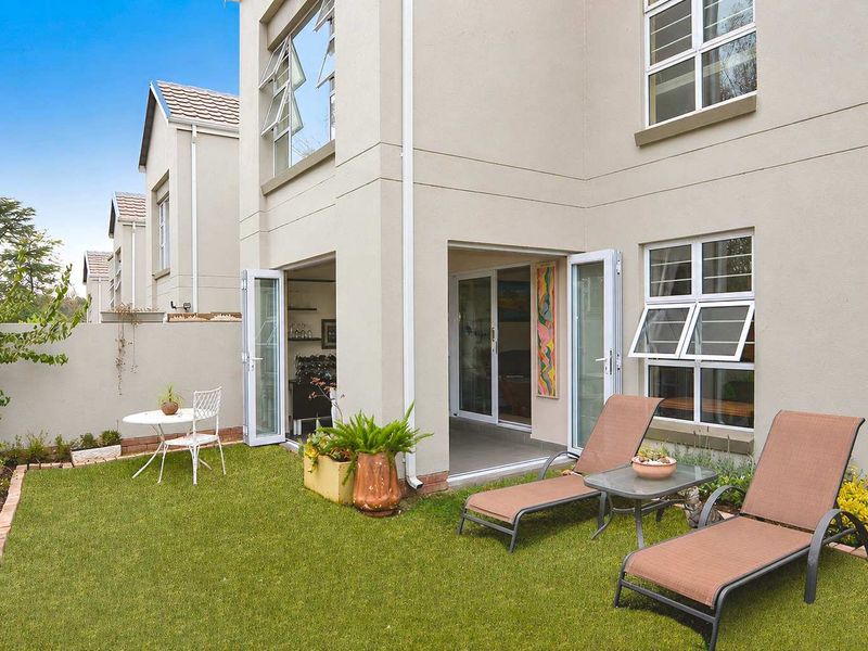4 bedroom cluster in Bryanston for sale - Photo 3