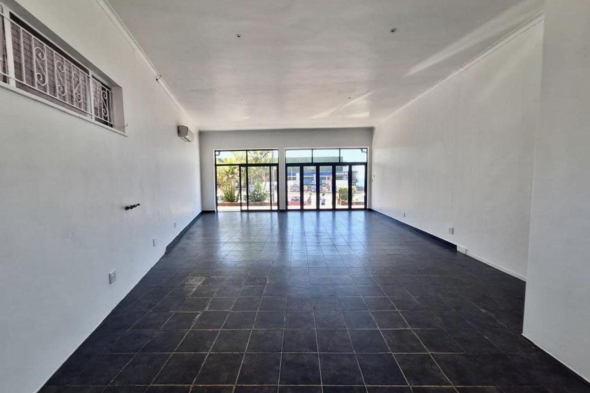 Hendra - Prime 70m2 Retail Space in Sought-After GlenAshley Shopping Centre - Photo 5