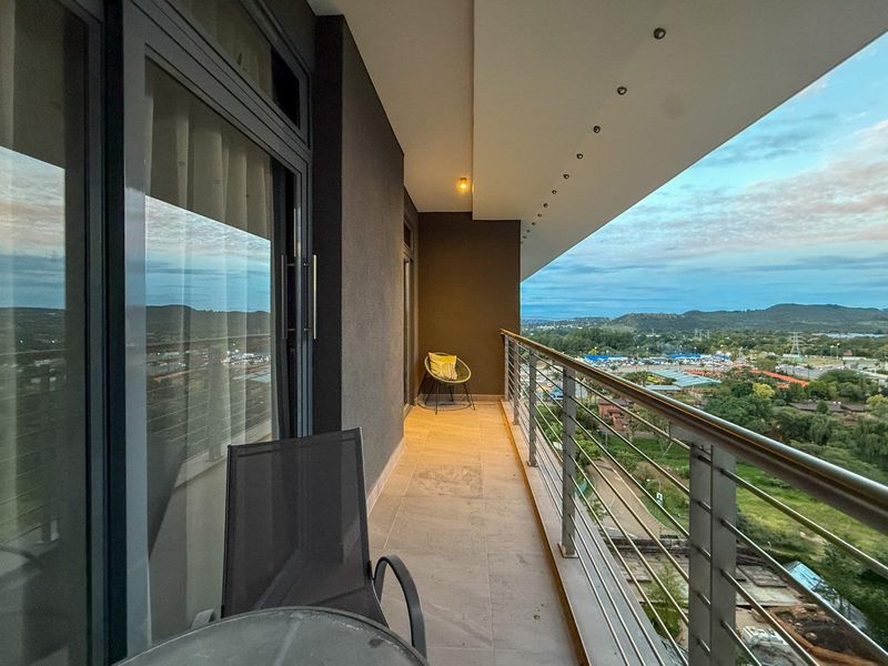 Elevated 1-Bedroom Living at The Capital Trilogy, Menlyn Maine - Photo 8