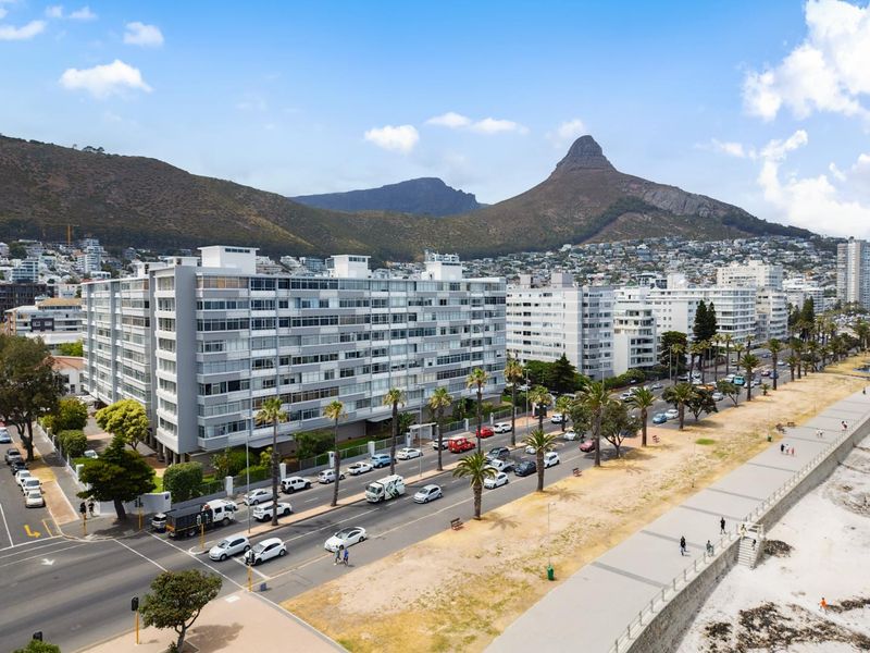 BEACHFRONT LIVING IN THE HEART OF SEA POINT - Photo 1