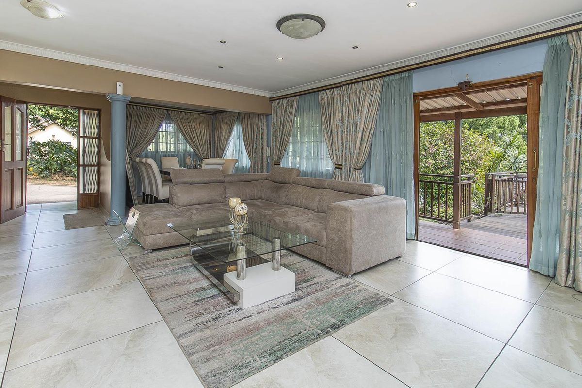 It’s All About Location! - Photo 5