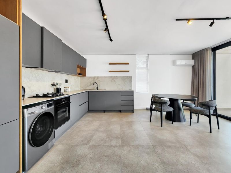 Brand new apartment in the heart of Cape Town - Photo 6