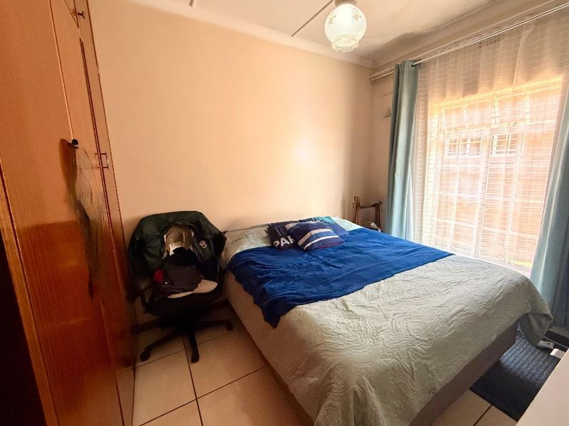 Beautiful 3 Bedroom Townhouse for sale - Photo 6