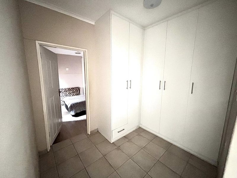 3 Bedroom Townhouse For Sale in Avis - Photo 7