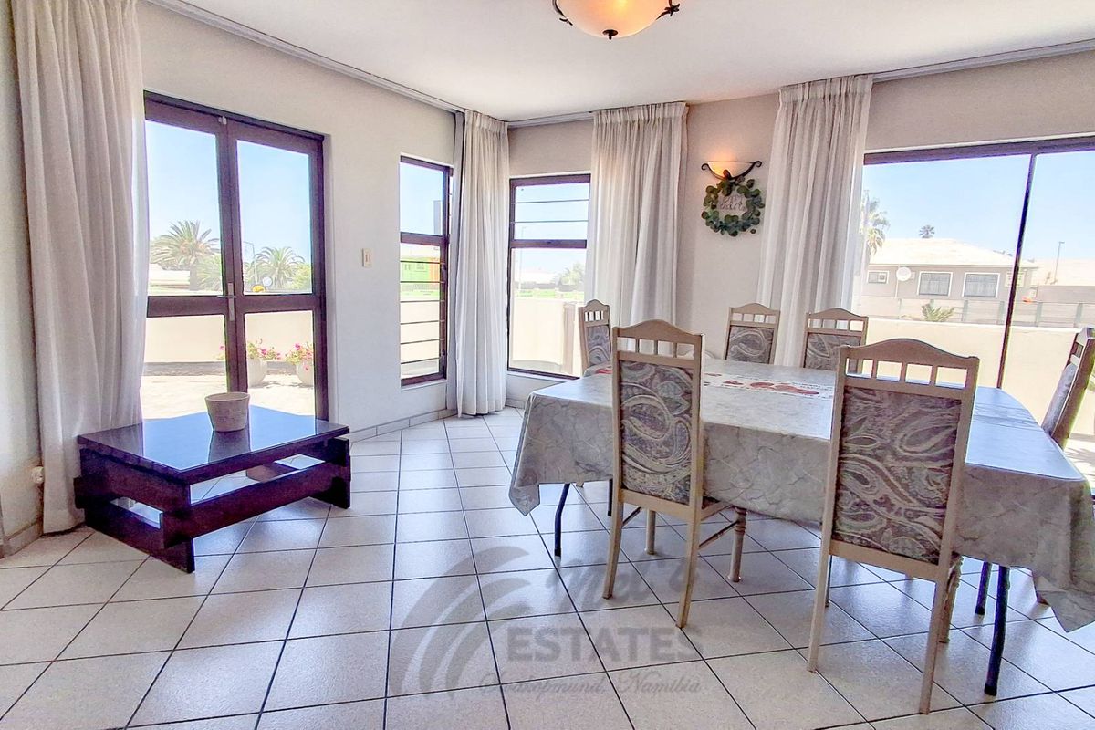 Townhouse For Sale in Central Swakopmund - Photo 5
