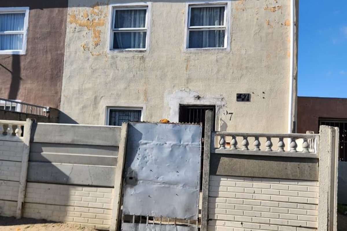 For Sale: Three-Bedroom House in Acacia Park, Phillip - Photo 2