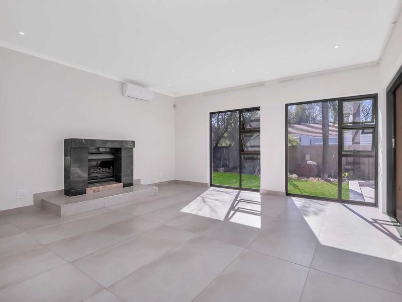 MODERN SINGLE STOREY - Photo 3