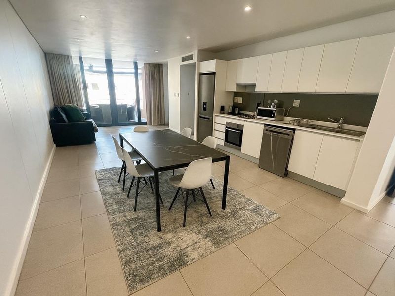 Hendra - Ground Floor Luxury – 3 Bed, 2.5 Bath Unit Priced to Go - Photo 4