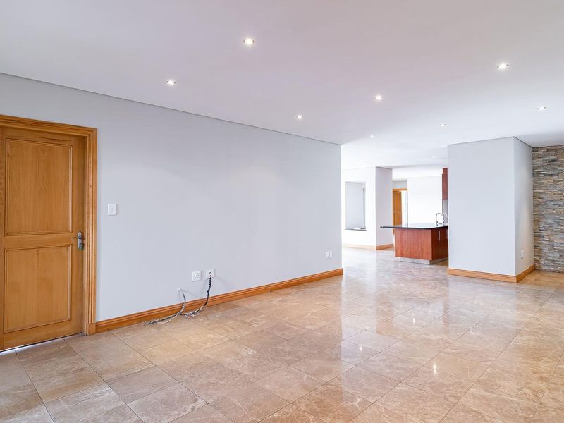 4 Bed Penthouse for Sale in Morningside - Photo 5