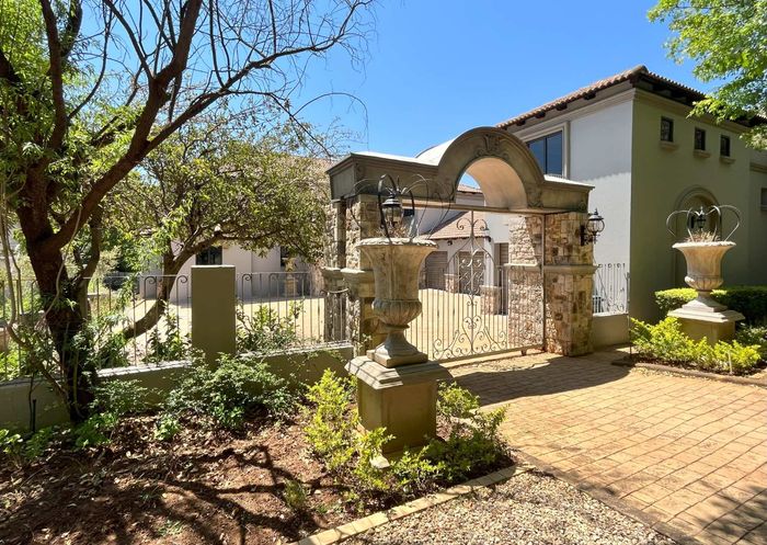 Property #2193688, House Pending Sale in Olympus