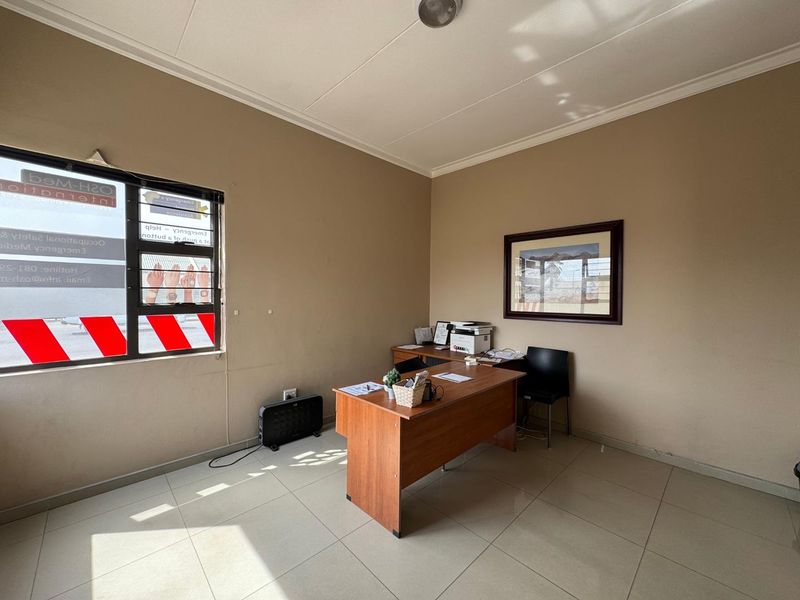 Local Business zoned Property - Modern Office Space - Photo 5