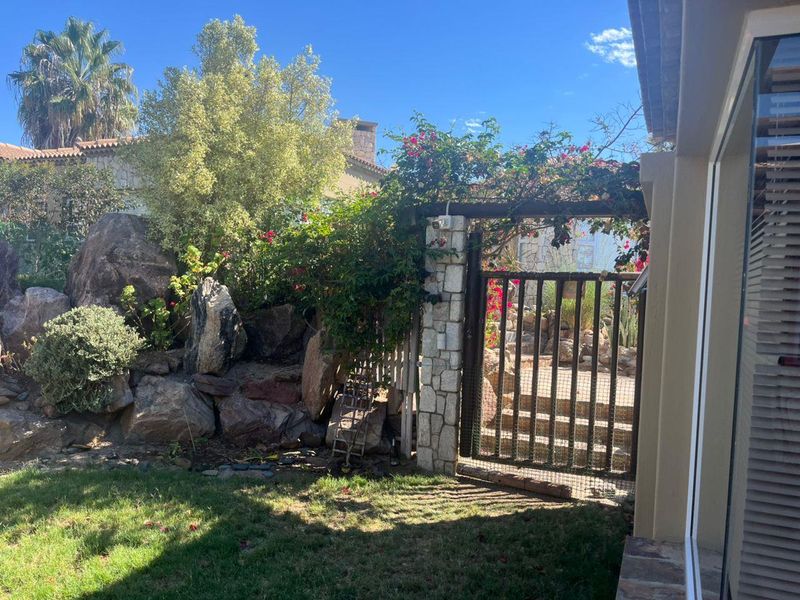 Rossmund Golf Estate Townhouse for Sale - Photo 6