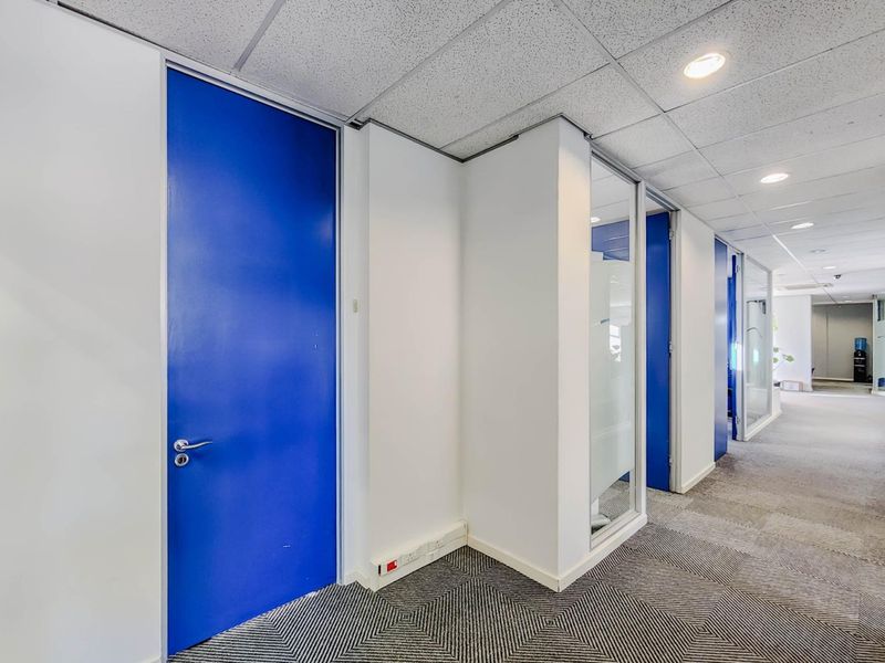 Bright First Floor Office For Sale – Millennium Business Park, Century City - Photo 9