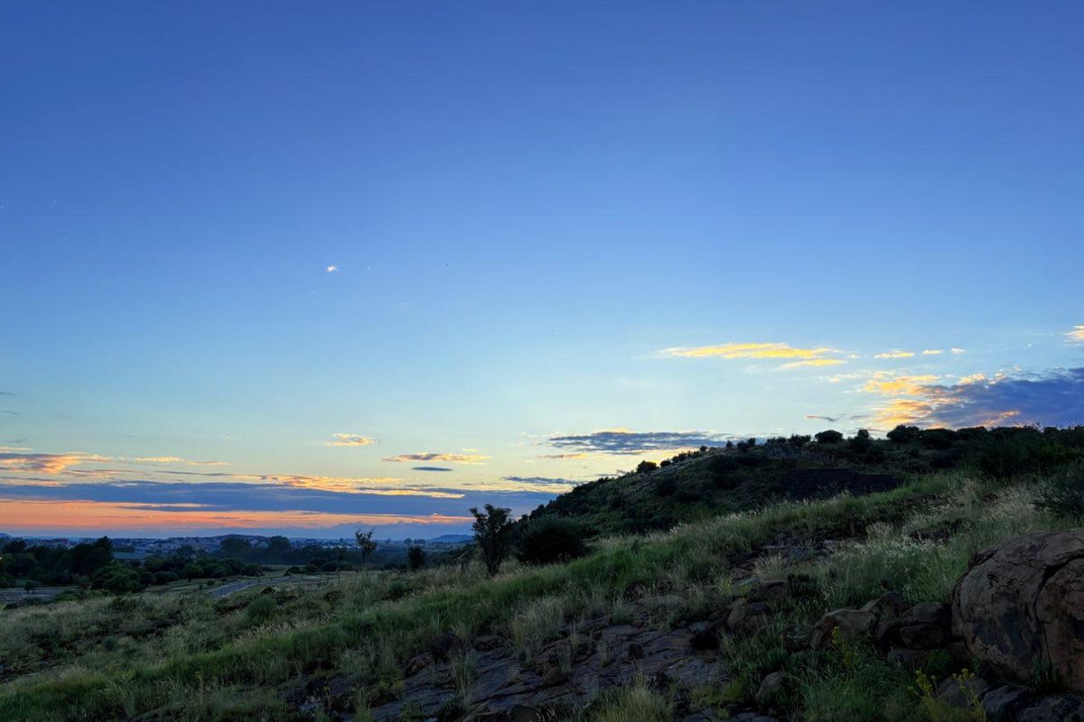 GREEN BELT LIVING  WITH BREATHTAKING VIEWS - Photo 3