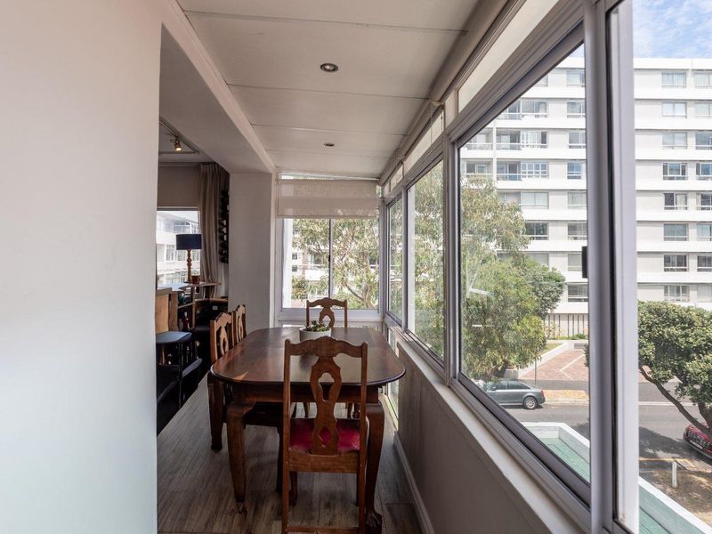 Easy Coastal Living in the Heart of Sea Point - Photo 7