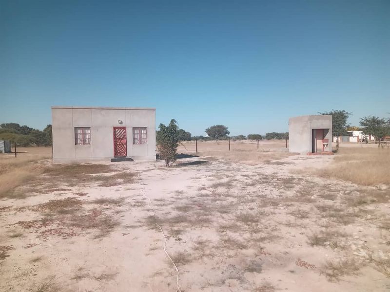 Commercial Property - Photo 3