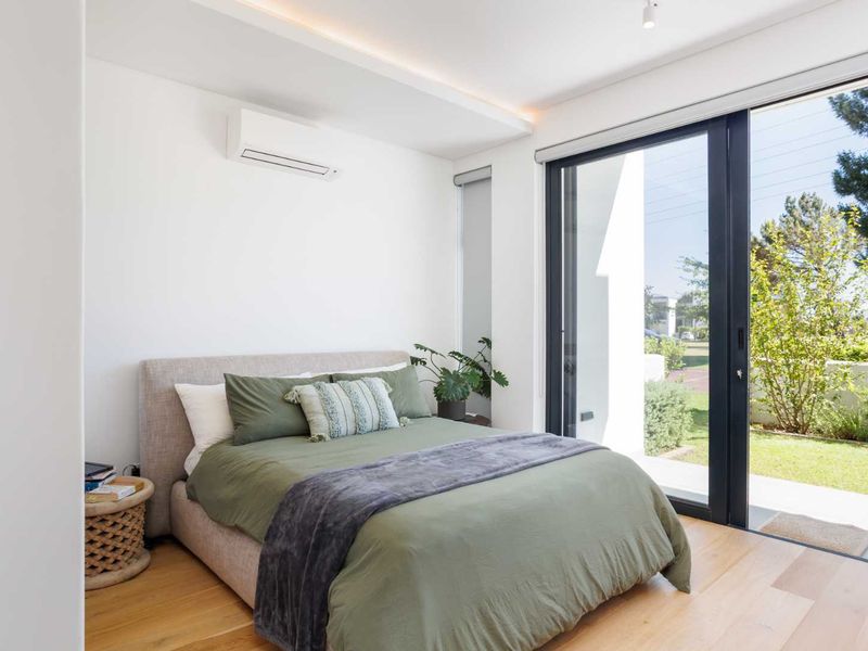 Furnished North-Facing Luxurious Polo Village Apartment on Val de Vie Estate - Photo 8