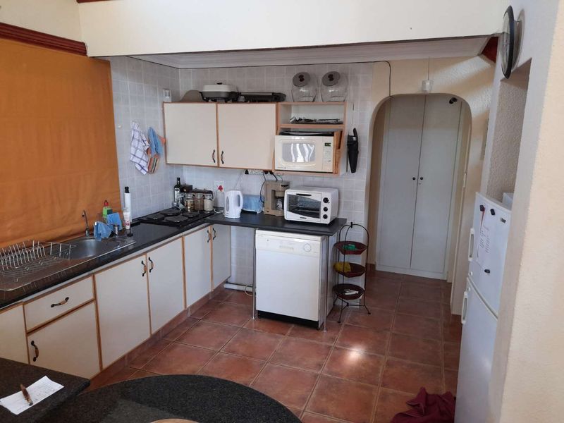 8 Sleeper House in Game Lodge - Photo 2