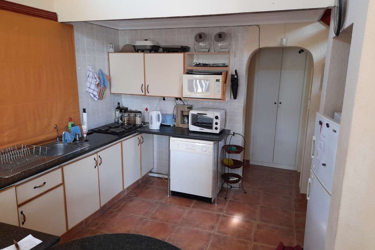 8 Sleeper House in Game Lodge - Photo 2