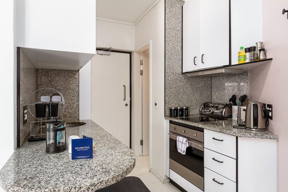 The Flamingo - Photo 5