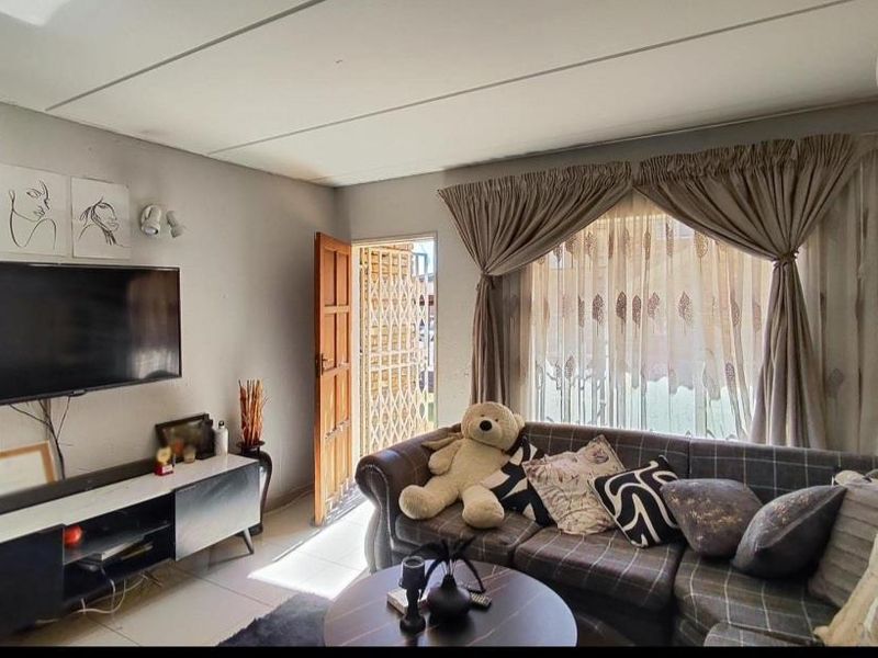 2 bedroom ground floor - Photo 10