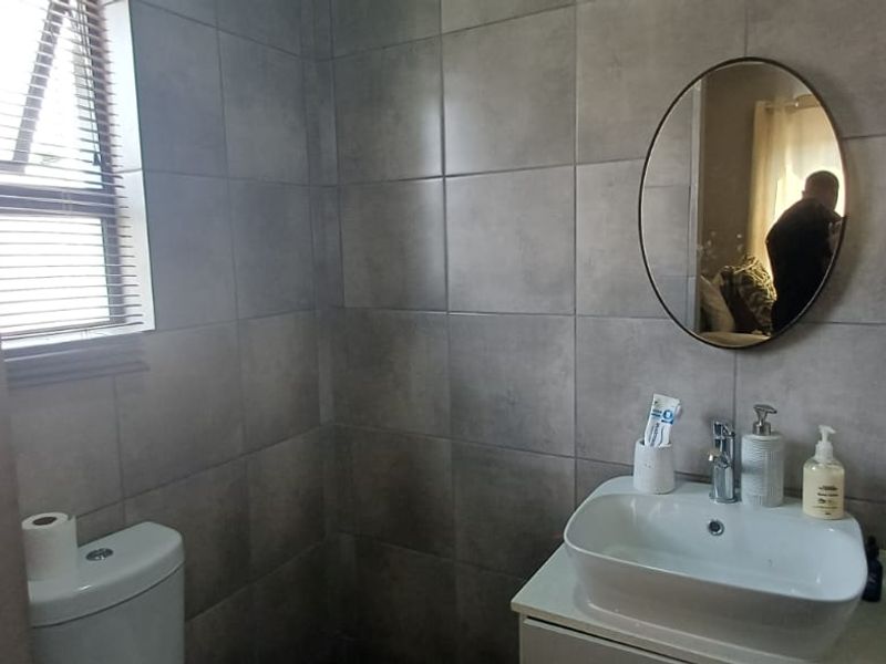 A beautiful 1 bedroom apartment! - Photo 6