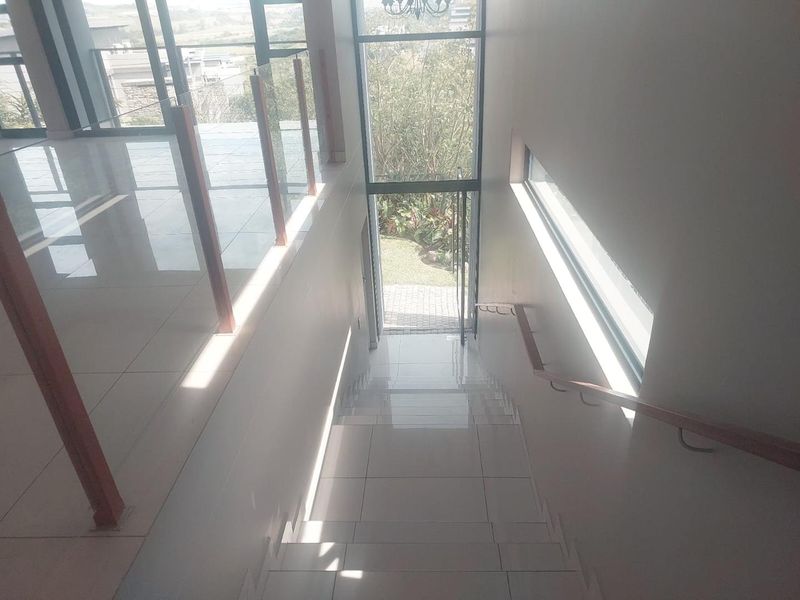 Beautiful Home in Palm Lakes for Rental - Photo 9