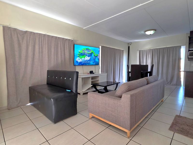 3 Bedroom Duplex / Townhouse for Sale in Riverspray Lifestyle Estate - Photo 8