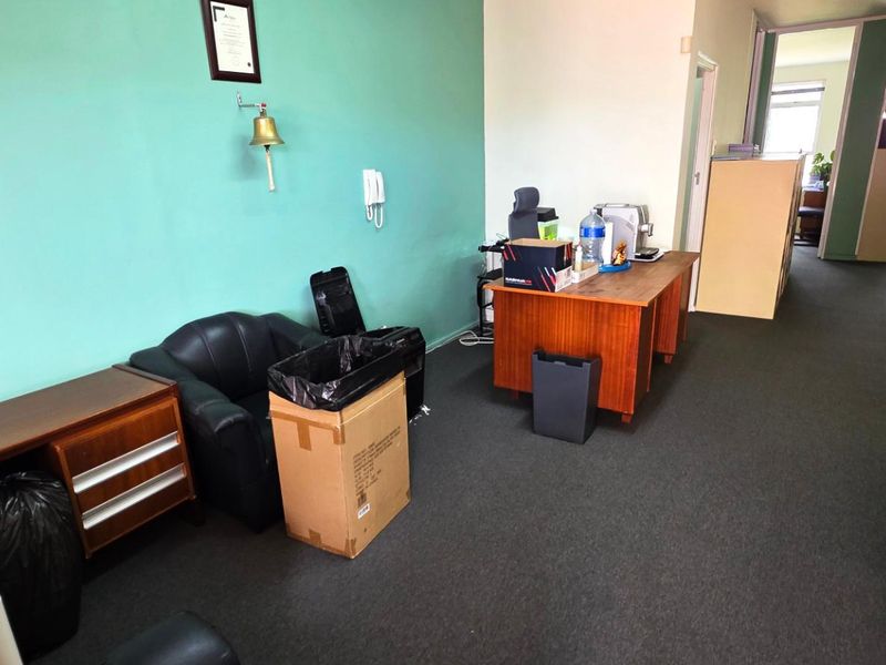 First Floor Office in Secure Complex - Photo 9