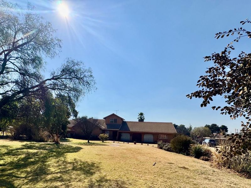 Small Holding In Bredell - Photo 2