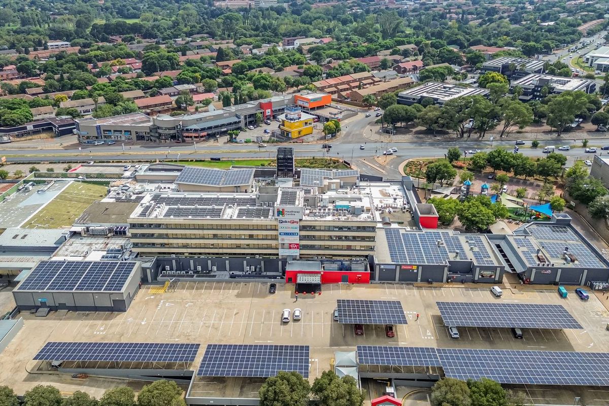 Commercial Property to Rent in Blackheath - Photo 2