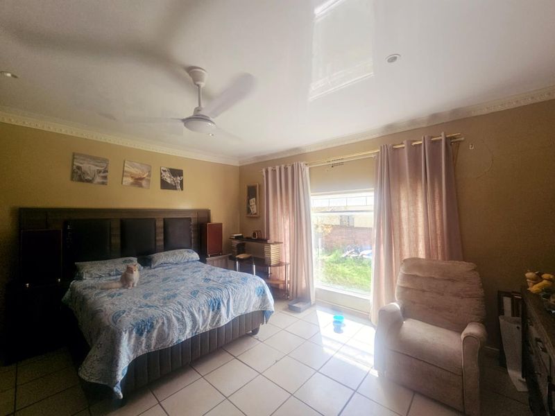 "Suburban Bliss: 3-bedroom home, Prime Location!" - Photo 10